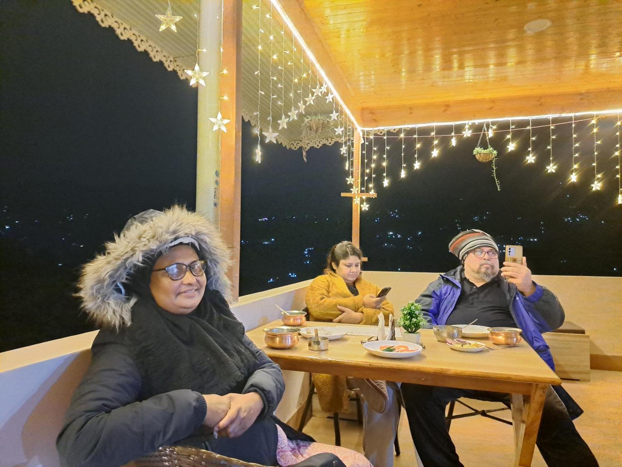جانجتوك Snow White Retreat Hotel And Restaurant المظهر الخارجي الصورة