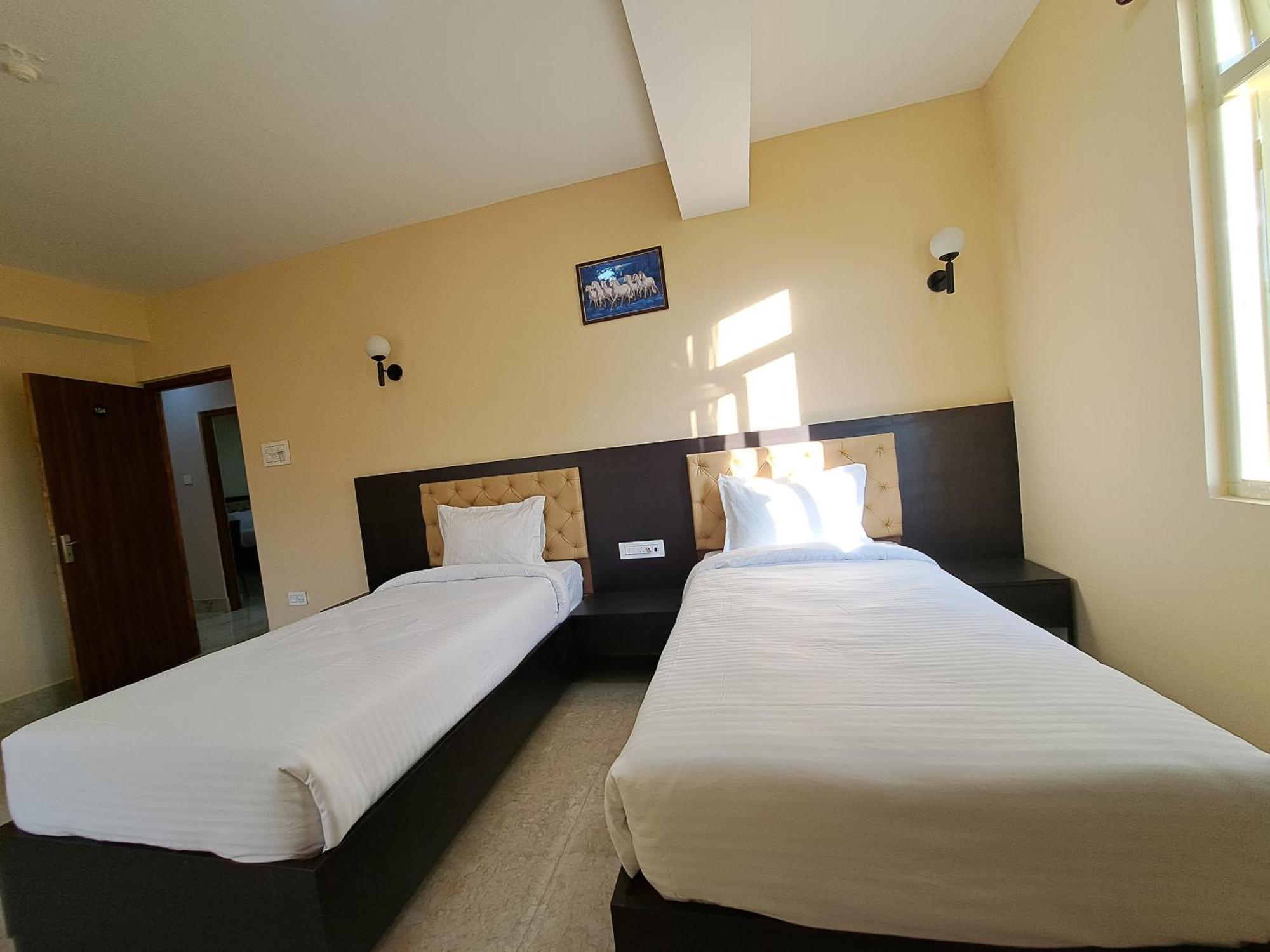 جانجتوك Snow White Retreat Hotel And Restaurant المظهر الخارجي الصورة